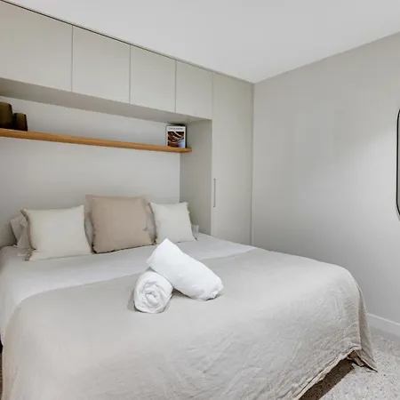 Vacation Marbella I Ava, Private Heated Pool, Rooftop Hot Tub, Sauna, Luxury Interior, Close To Golfs, Beaches And Puerto Banus Villa