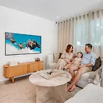Vacation Marbella I Ava, Private Heated Pool, Rooftop Hot Tub, Sauna, Luxury Interior, Close To Golfs, Beaches And Puerto Banus