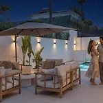 Vacation Marbella I Ava, Private Heated Pool, Rooftop Hot Tub, Sauna, Luxury Interior, Close To Golfs, Beaches And Puerto Banus