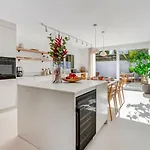 Vacation Marbella I Ava, Private Heated Pool, Rooftop Hot Tub, Sauna, Luxury Interior, Close To Golfs, Beaches And Puerto Banus Villa *