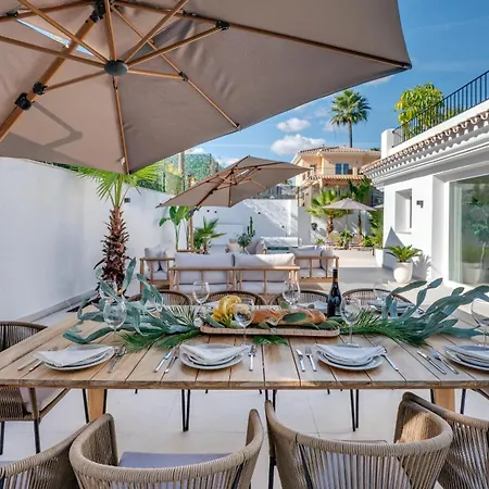 Vila Vacation Marbella I Ava, Private Heated Pool, Rooftop Hot Tub, Sauna, Luxury Interior, Close To Golfs, Beaches And Puerto Banus *