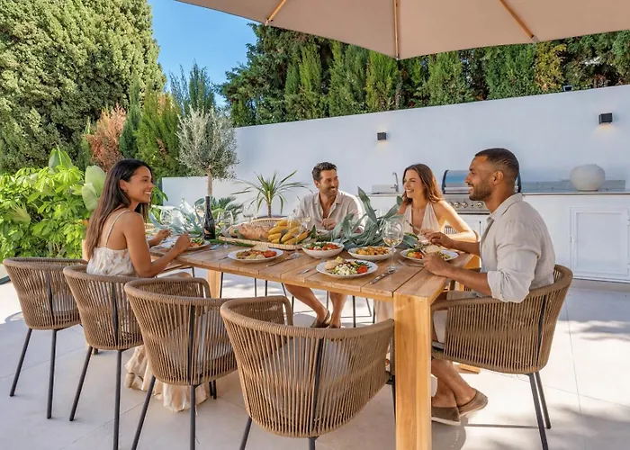 Vacation Marbella I Ava, Private Heated Pool, Rooftop Hot Tub, Sauna, Luxury Interior, Golf And Sea Nearby Estepona