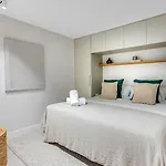 Vacation Marbella I Ava, Private Heated Pool, Rooftop Hot Tub, Sauna, Luxury Interior, Close To Golfs, Beaches And Puerto Banus 빌라 에스테포나