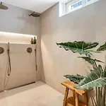 Vacation Marbella I Ava, Private Heated Pool, Rooftop Hot Tub, Sauna, Luxury Interior, Close To Golfs, Beaches And Puerto Banus 빌라