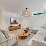 Vacation Marbella I Ava, Private Heated Pool, Rooftop Hot Tub, Sauna, Luxury Interior, Close To Golfs, Beaches And Puerto Banus 빌라