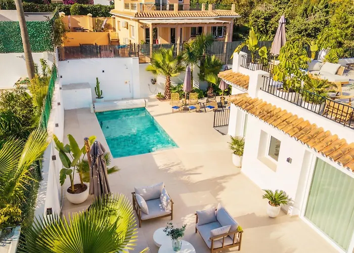 Vacation Marbella I Ava, Private Heated Pool, Rooftop Hot Tub, Sauna, Luxury Interior, Golf And Sea Nearby * Estepona